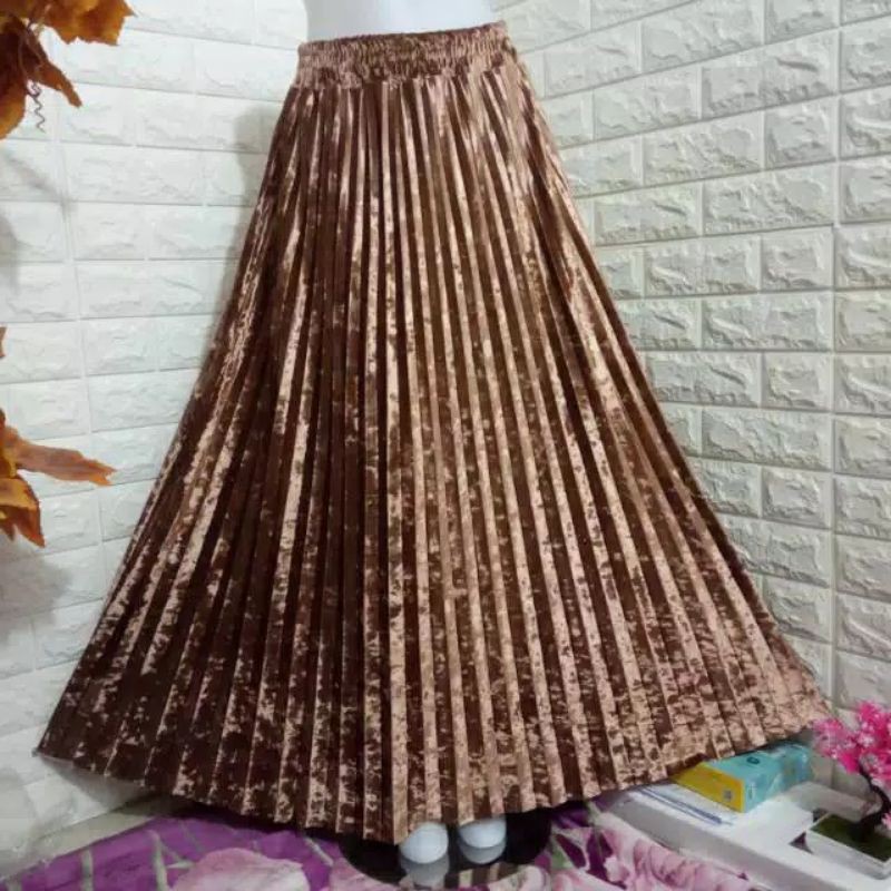 ROK VELVET PKISKET BLUDRU / ROK BLUDRU PLISKET