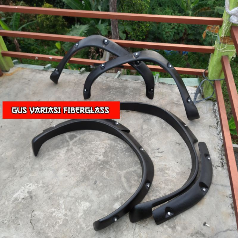 over fender MOBIL Vitara escudo gen1 model baut L