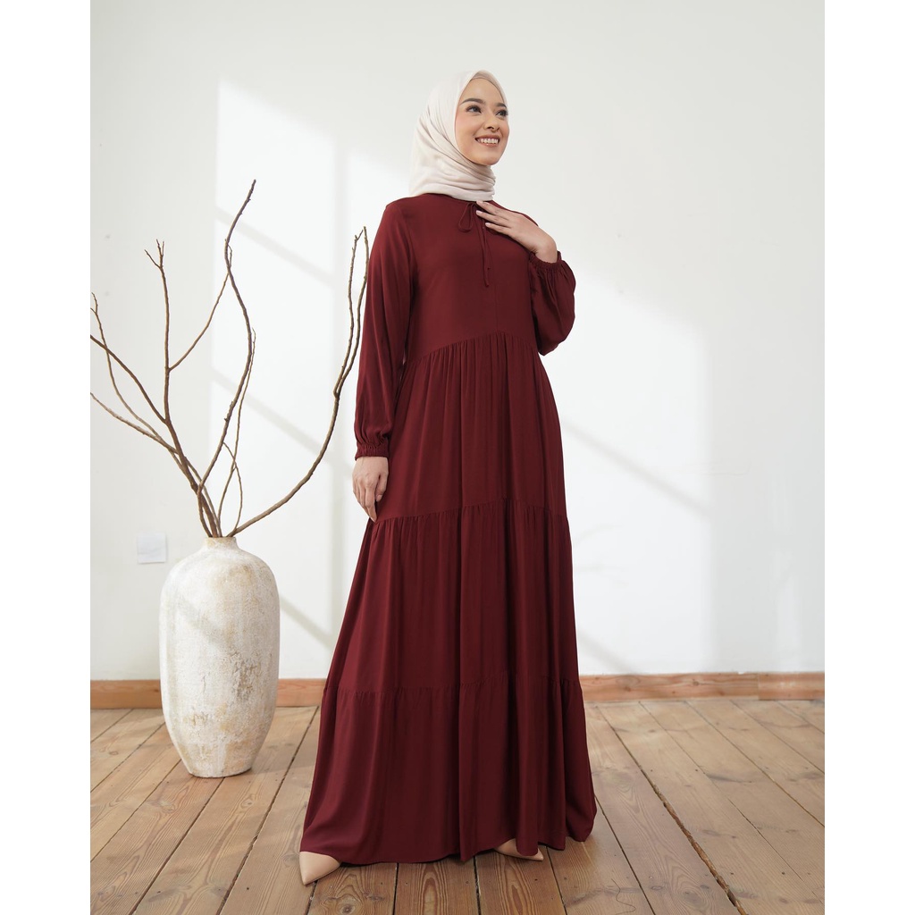 Dress Terbaru Gamis  Terbaru 2022 Gamis Putih Polos Gamis Putih Wanita Gamis Terbaru Gamis Modern Gamis Syari Gamis Busui Gamis Lebaran FH23