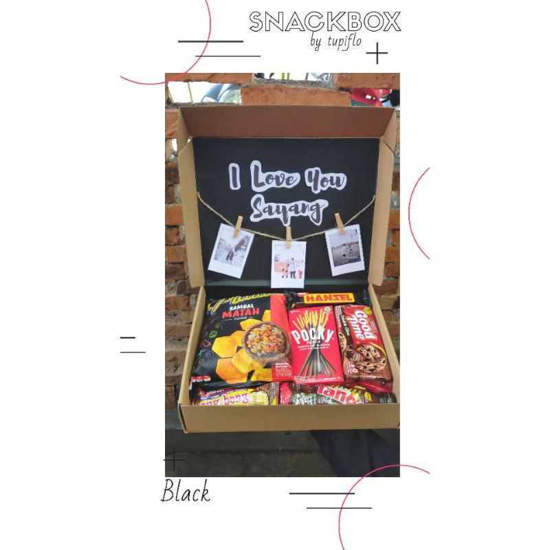 

SNACKBOX by tupiflo / SNACKBOX GIFT HAMPERS