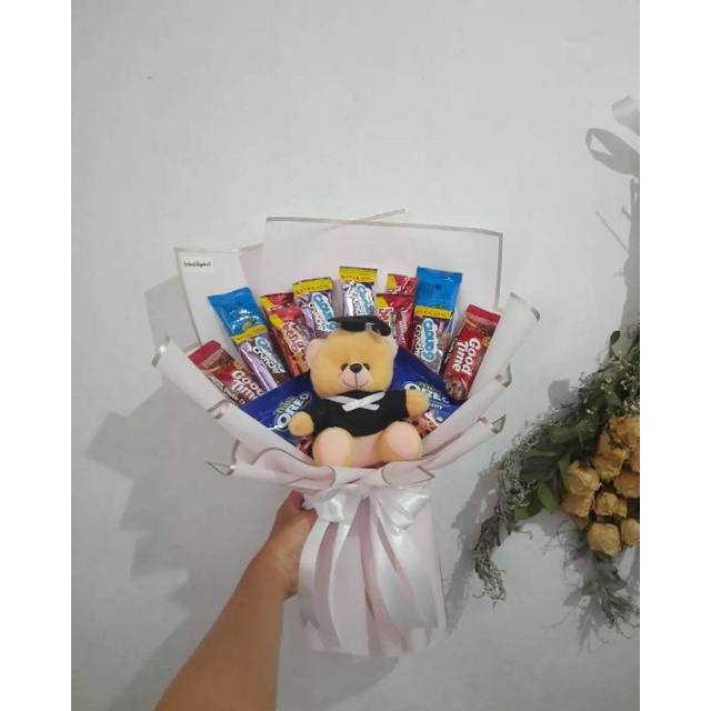 

Buket Boneka Wisuda