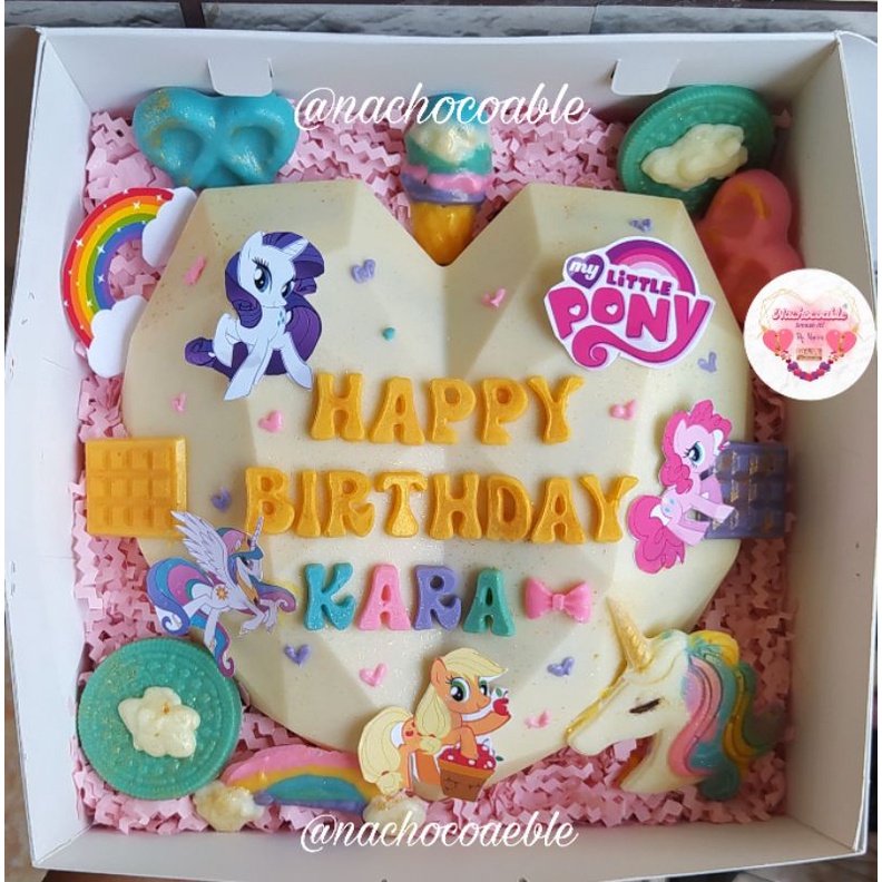 

Pinata Cake liitle pony