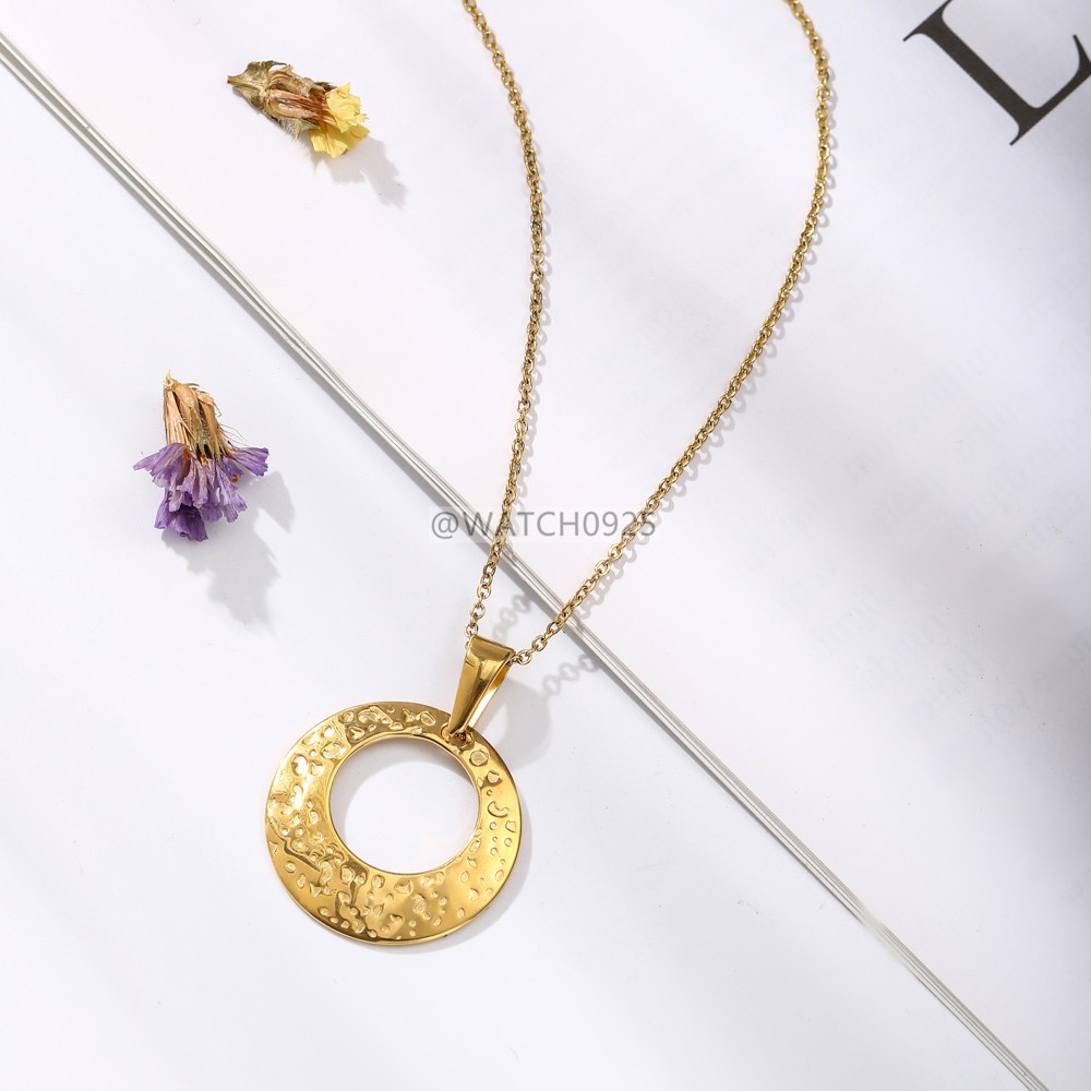 【CELEB】Simple Daisy Pendants Necklaces Women Man Charm Collar Jewelry Design Romantic Choker S85