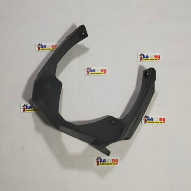 garnis kumis dudukan lampu depan vario 125 150 tahun 2014-2015-2016-2017.