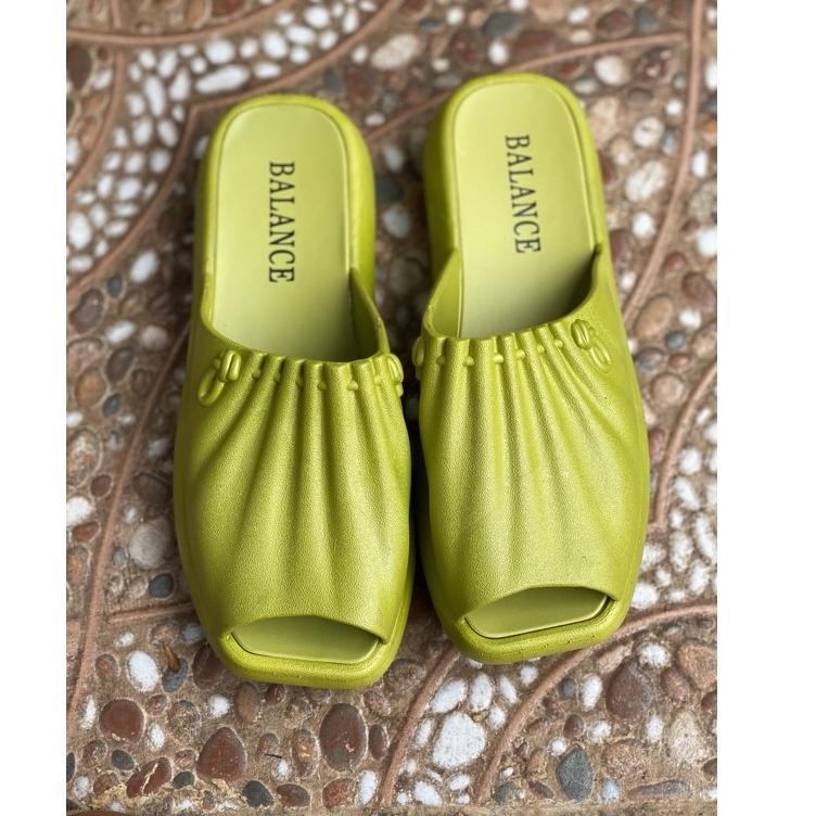 [PRODUK S8SFA] {BISA COD}Sendal Wanita Dewasa Barbara New BLC 3199 Sandal Jelly Wedges 4.5cm Evita 0