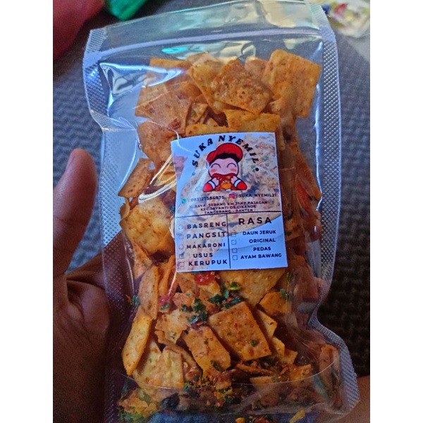 

pangsit goreng daun jeruk 100Gram