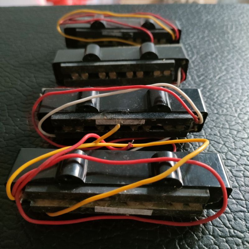 sepasang set PTP Pickup Bass elektrik