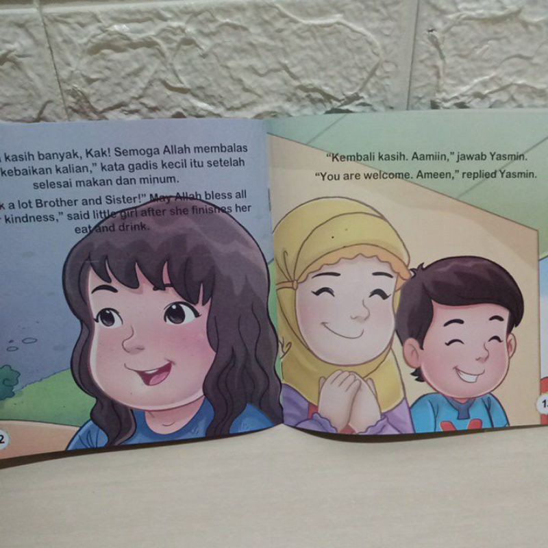 Buku Cerita Keajaiban Menyantuni Anak Yatim /Bilingual