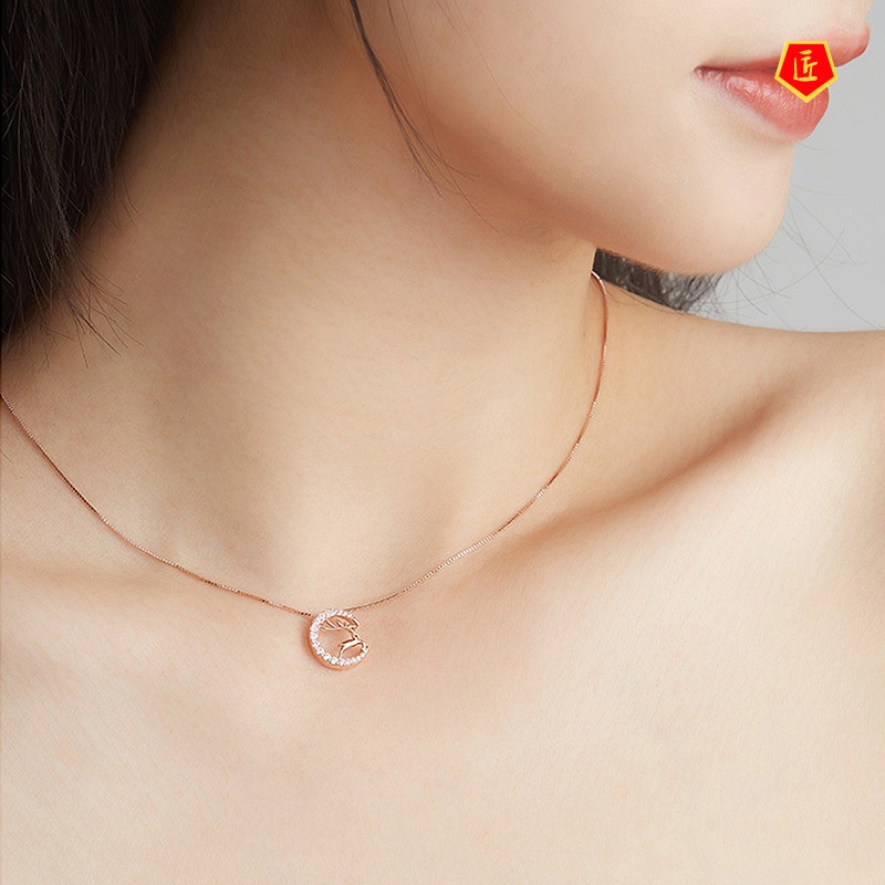 [Ready Stock]Elk Necklace Silver Female Light Luxury Minority Design Sense Simple Graceful