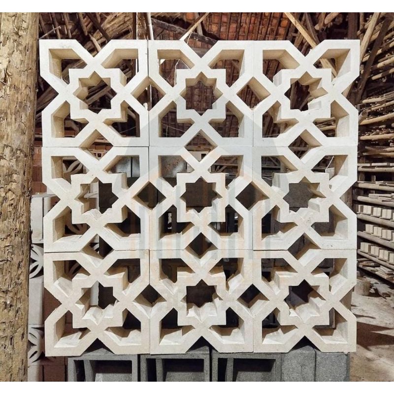 Roster beton Roster minimalis Ventilasi udara Mempercantik tampilan rumah