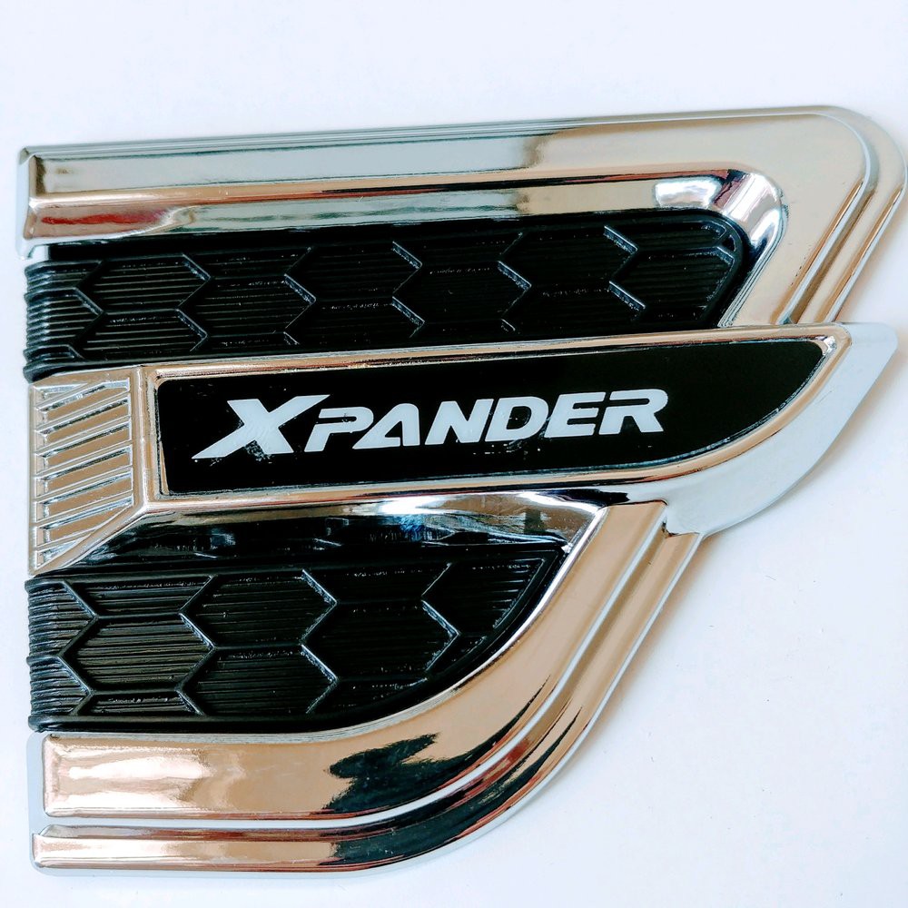 side ventilator emblem air flow samping mobil Mitsubishi logo xpander chrome hitam