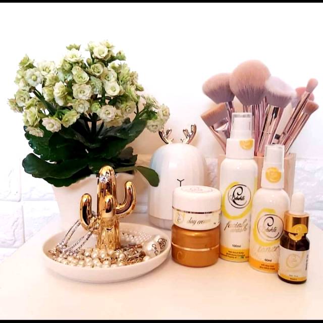 BBC SKINCARE / BEBWHITE C PAKET GLOW FORTE