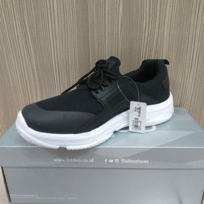 fladeo/pria sneakers tali