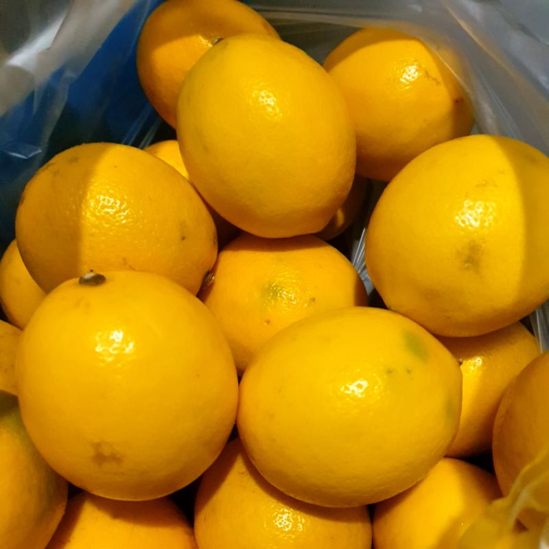 

Lemon california lokal local