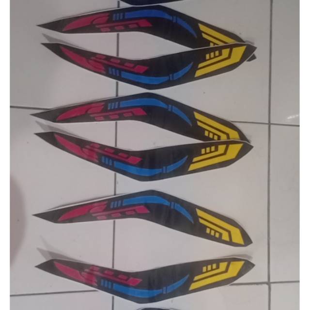 Alis mata Vario 125/150 led