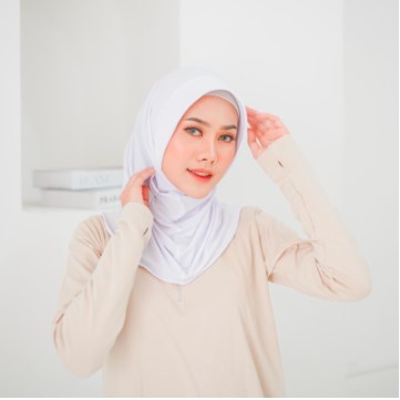 JILBAB BERGO SPORT// HUJAB INSTAN JILBAB VOLLY BERGO JERSEY MURAH BISA COD-PUTIH