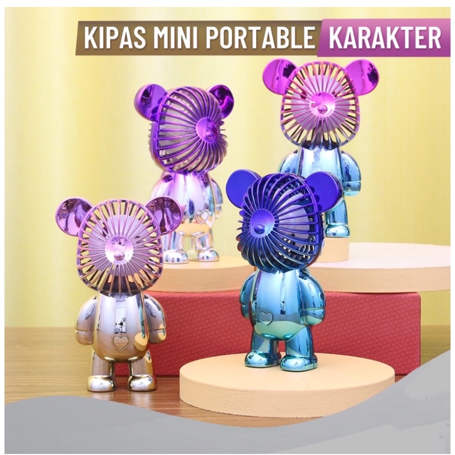 Kipas Angin Gradasi Motif BEAR Mini Portable USB Charge Kipas Angin Genggam Rechargeable Fan 3-Speed Kipas Beruang Alas Anti Selip