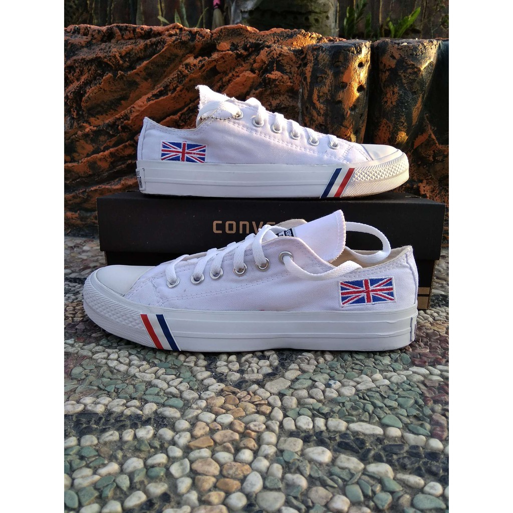 SEPATU CONVERSE ALL STAR PRIA WANITA MOTIF BENDERA FULL WHITE Cocok buat main atau sekolah