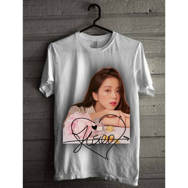 KAOS JISO BLACKPINK / ATASAN WANITA KATUN JISO