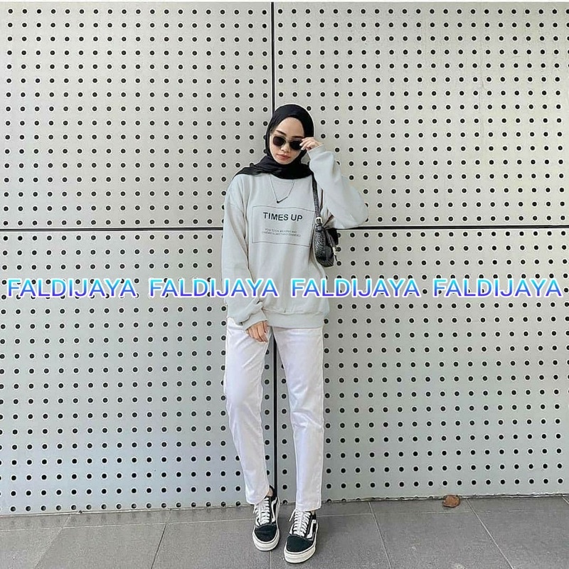 SWEATER WANITA TIMES UP-ABU