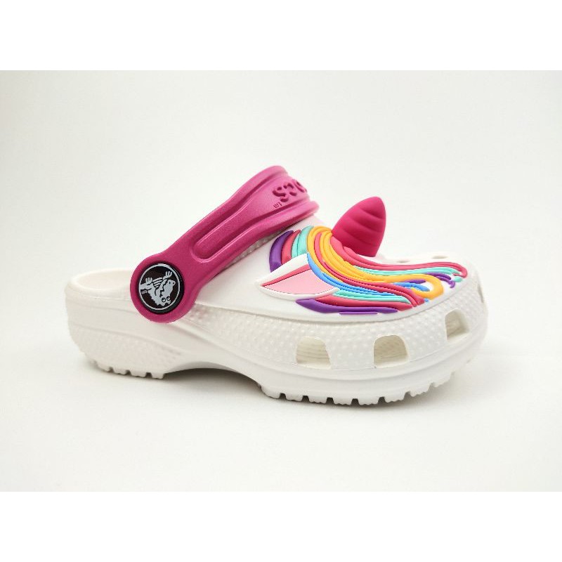 Crocs Kids Fun Lab Classic I AM Unicorn Clog / Sendal CROCS Unicorn / CROCS Anak / CROCS Anak Perempuan / Sandal CROCS Unicorn Tanduk Clog