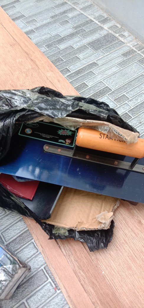 Plaster Trowel - Laskam Besi Gerigi Stvk