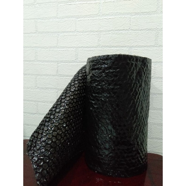 

Bubble Wrap Hitam
