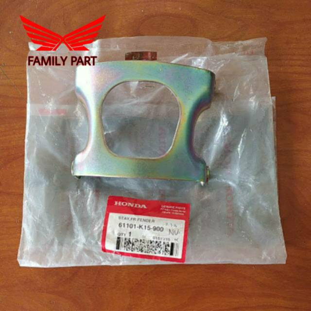 61101-K15-900 Dudukan Slebor Depan Cb150r Old