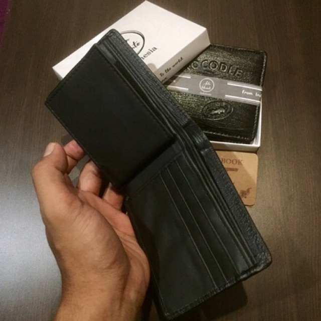 [[antonHilmanto]] Dompet Lipat Pria Bahan Kulit Sintetis Lokal Bona Urat Kayu #Dompet #DompetPria #DompetLipat #DompetCowok