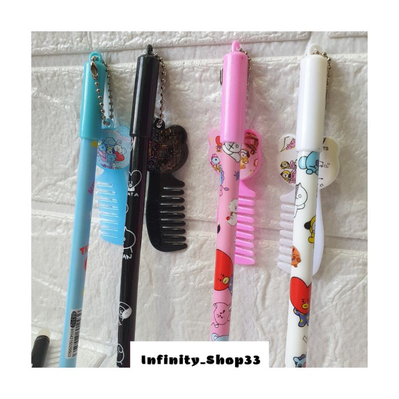 

BOLPOIN/PEN BTS MOTIF RANDOM DENGAN GANTUNGAN SISIR KECIL