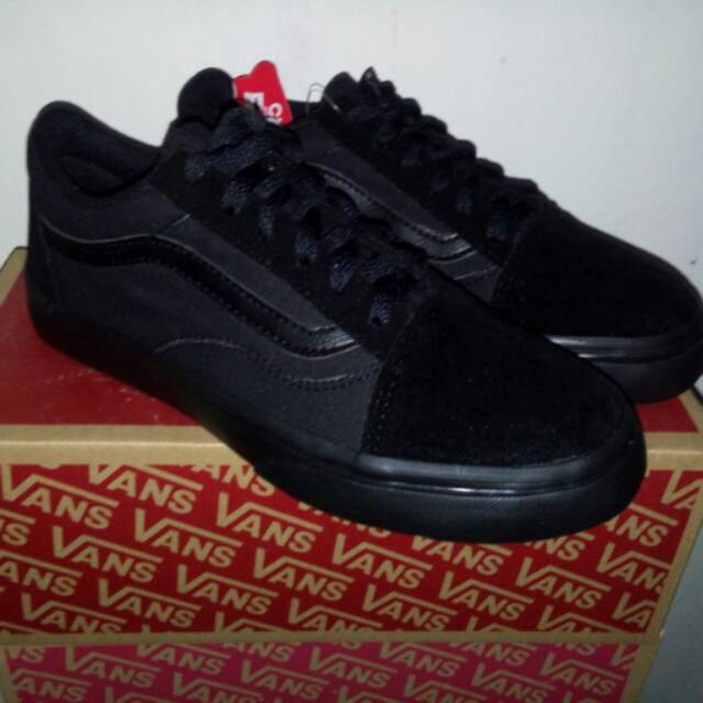 Sepatu Vans_Era Authentic warna Full Black Hitam Polos Sepatu sekolah kuliah gaya