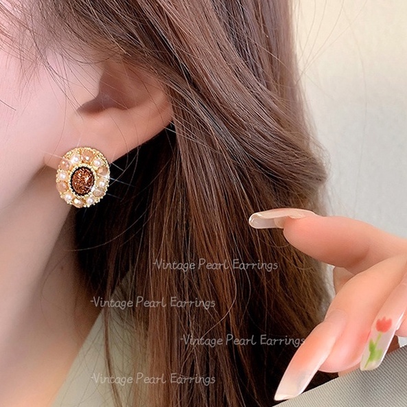 Anting Vintage Ladies2023Mutiara Korea Baru Berlian Imitasi Stud Earrings Fashion Perhiasan Indah