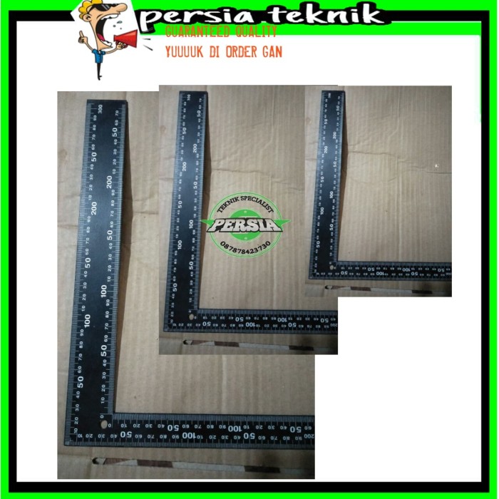 

penggaris siku hitam-siku tukang 300 x 200/ 12 inch