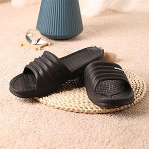 SANDAL FASHION Slip On Pria Anti Licin Design Trendy - SAMONO SS010