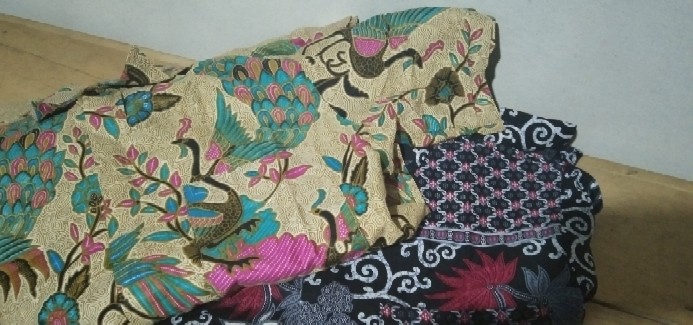 Maura Couple - Sania Ruffle Batik Couple
