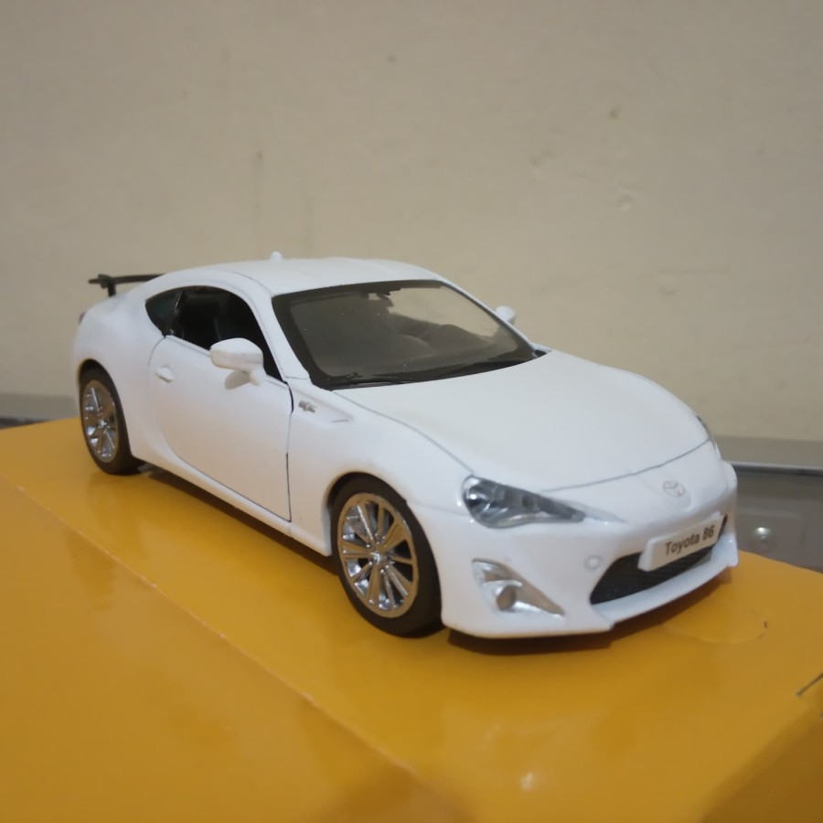 Diecast Toyota 86  putih miniatur mobil sport top mark model harga murah