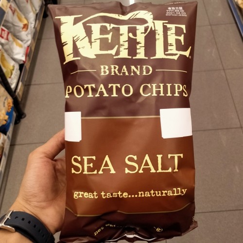 

kettle light salt - snack kettle 142gr | snack | camilan | keripik kentang