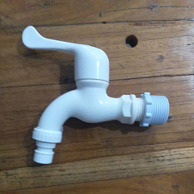 Kran plastik dcota. kran PVC. kran taman. kran plastik baling. kran plastik panjang