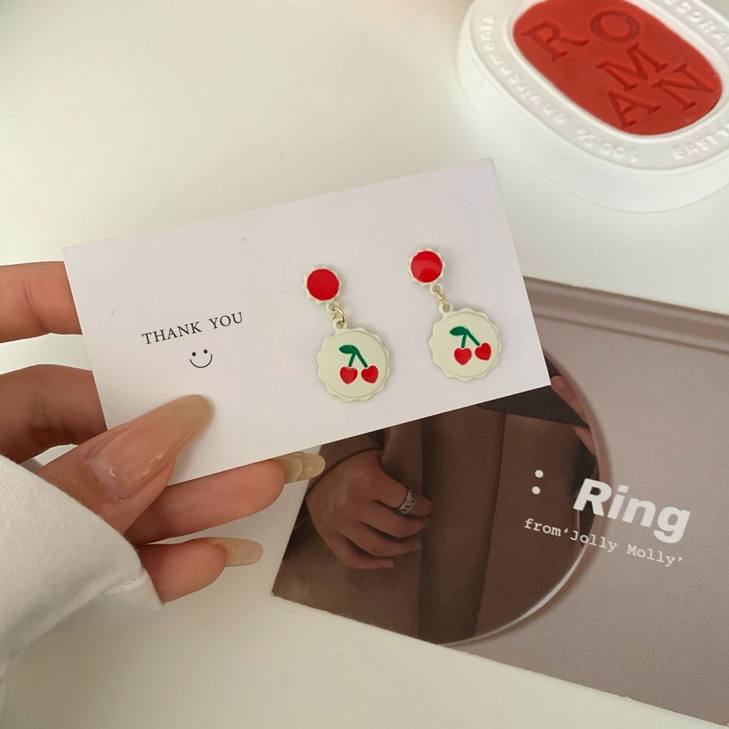 Anting Stud Desain Kartun Strawberry Aksen Mutiara Untuk Wanita