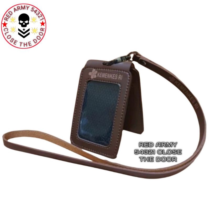 

Holder ID Card Kulit - Tali Nametag Lipat Kemenkes RI Warna Coklat