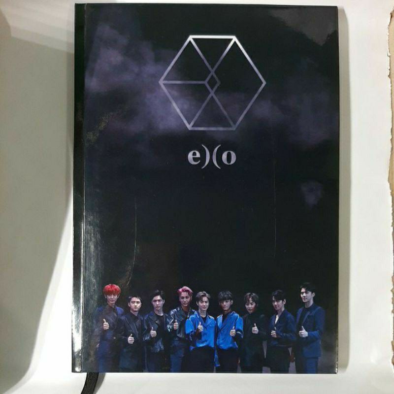 

notebook exo free polaroid dan sticker