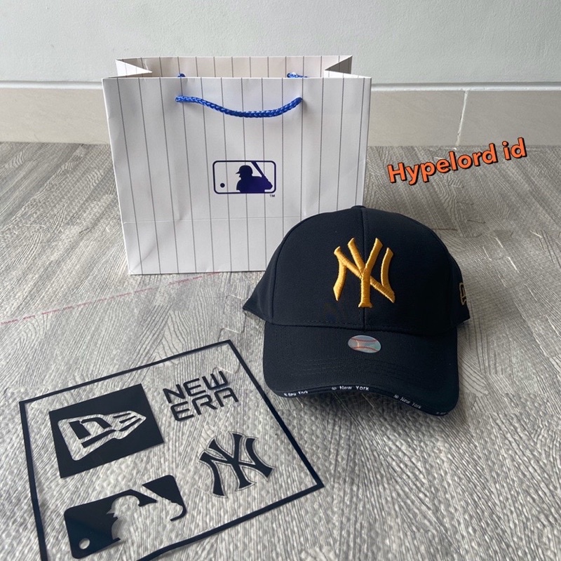 Topi NY Mlb Cap New Font logo Gold Kuning