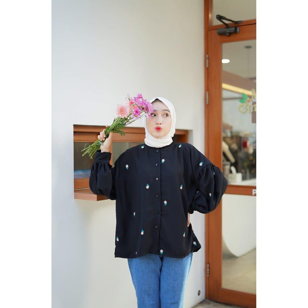 1KG MUAT 5PCS | JAVIA BLOUSE BORDIR FLOWER HITS SELEBGRAM ATASAN MURAH FASHION OOTD