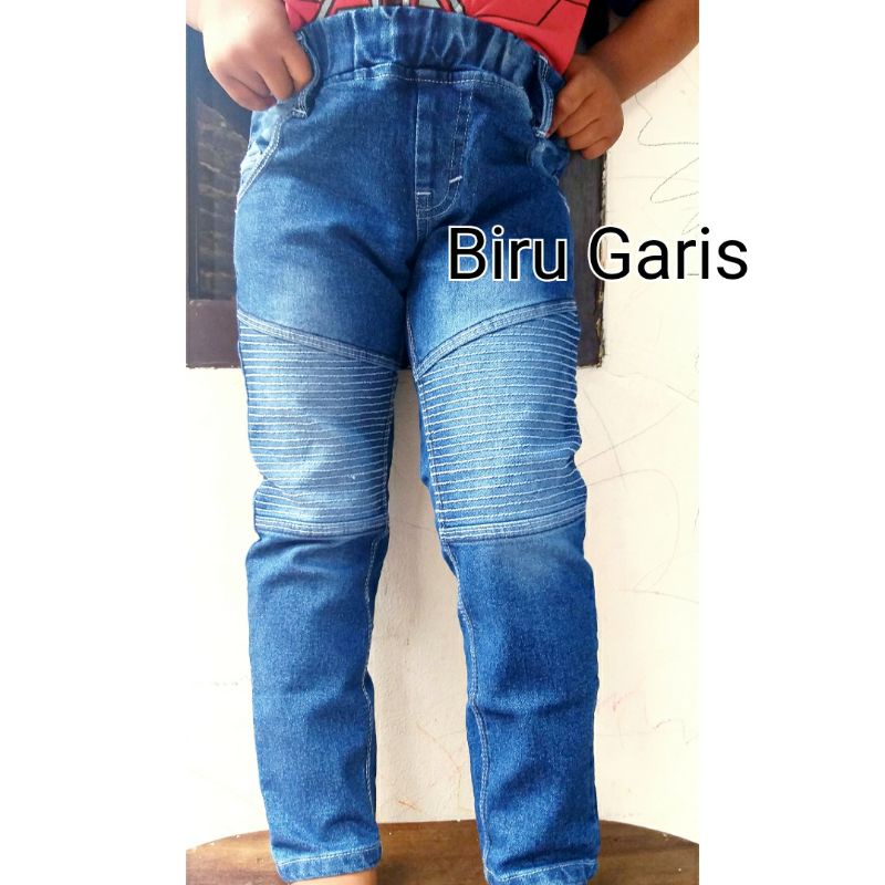 Celana Jeans Anak Celana Jeans AnakLaki - Laki Celana Jeans Anak Laki - Laki Panjang Celana Jeans Anak Cowok Celana Jeans Anak Cowiok Panjang Celana Jeans Anak Tanggung Umur 1 Tahun 2 Tahun 3 Tahun 4 Tahun 5 Tahun 6 Tahun 7 Tahun 8 Tahun 9 Tahun