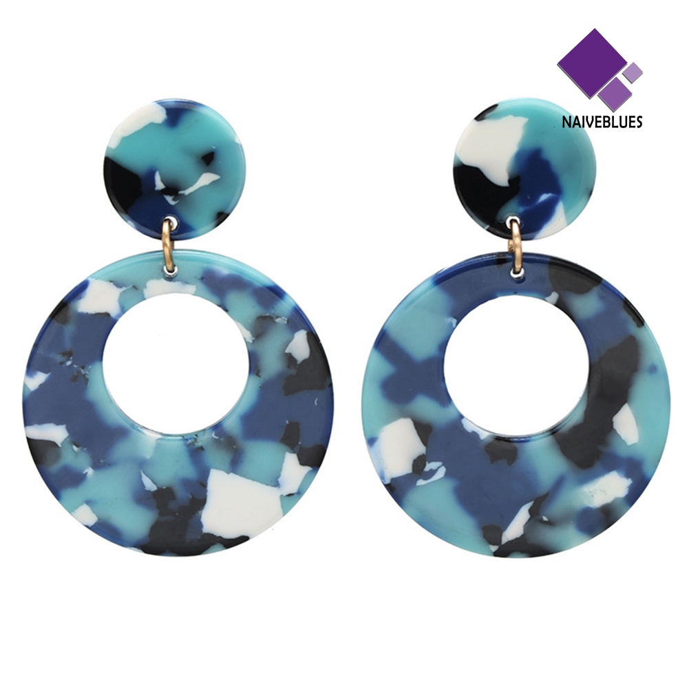 Anting Stud Bentuk Bulat Geometris Model Hollow Gaya Vintage Untuk Wanita