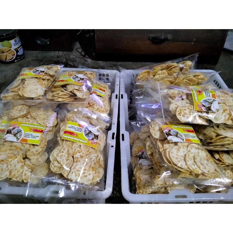 

Kripsantuy(teman nyemil dikala santuy)