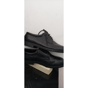 sepatu formal kulit size 41