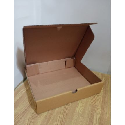 

Karton Box 26x21x6 cm LD (Binder) die cut