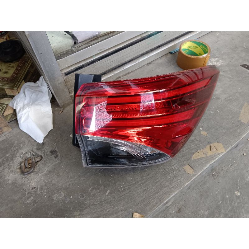 STOPLAMP/LAMPU BELAKANG FORTUNER VRZ LED 2016-2021