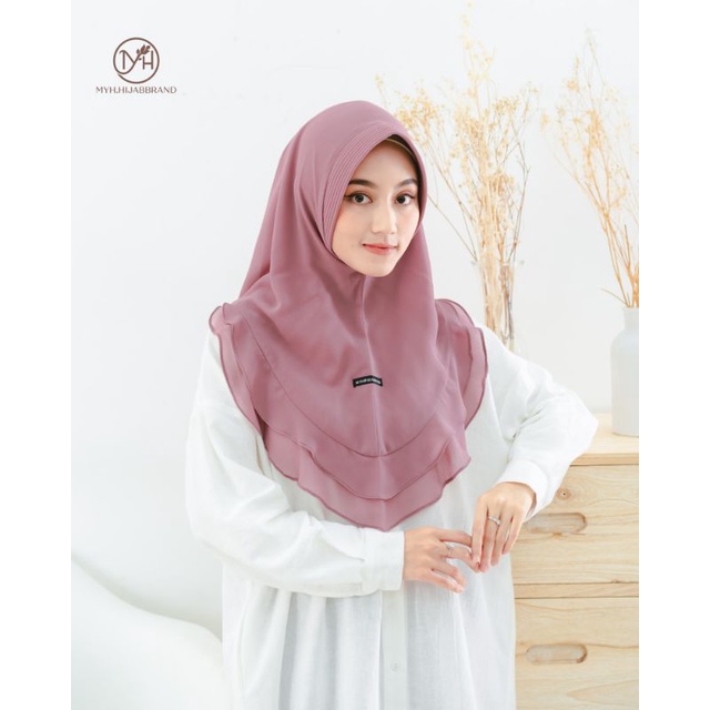 Khadijah Ceruty size S by Myh.Hijabbrand